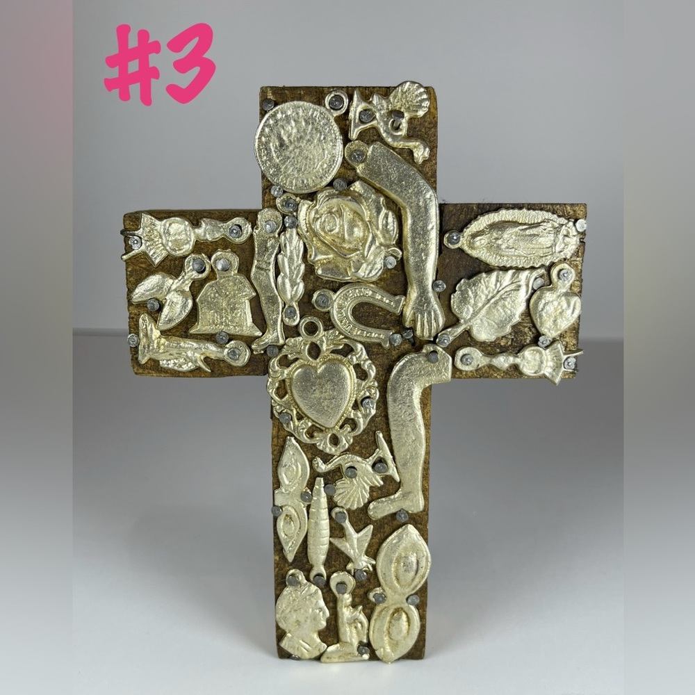 Mexican wooden milagros cross - Picture 9 of 14